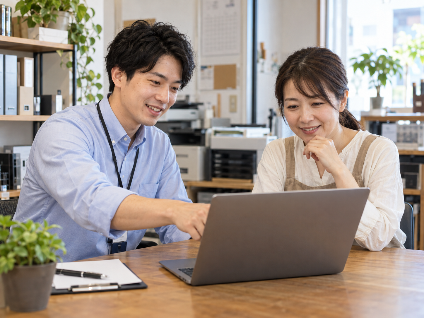 パソコンを使う仕事のイメージ